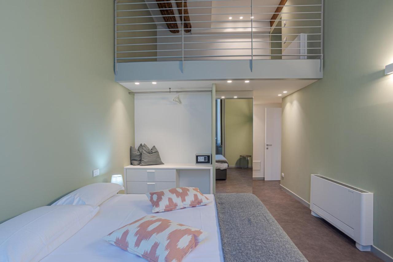 Suite Del Duomo - By Myhomeinโกโม ภายนอก รูปภาพ